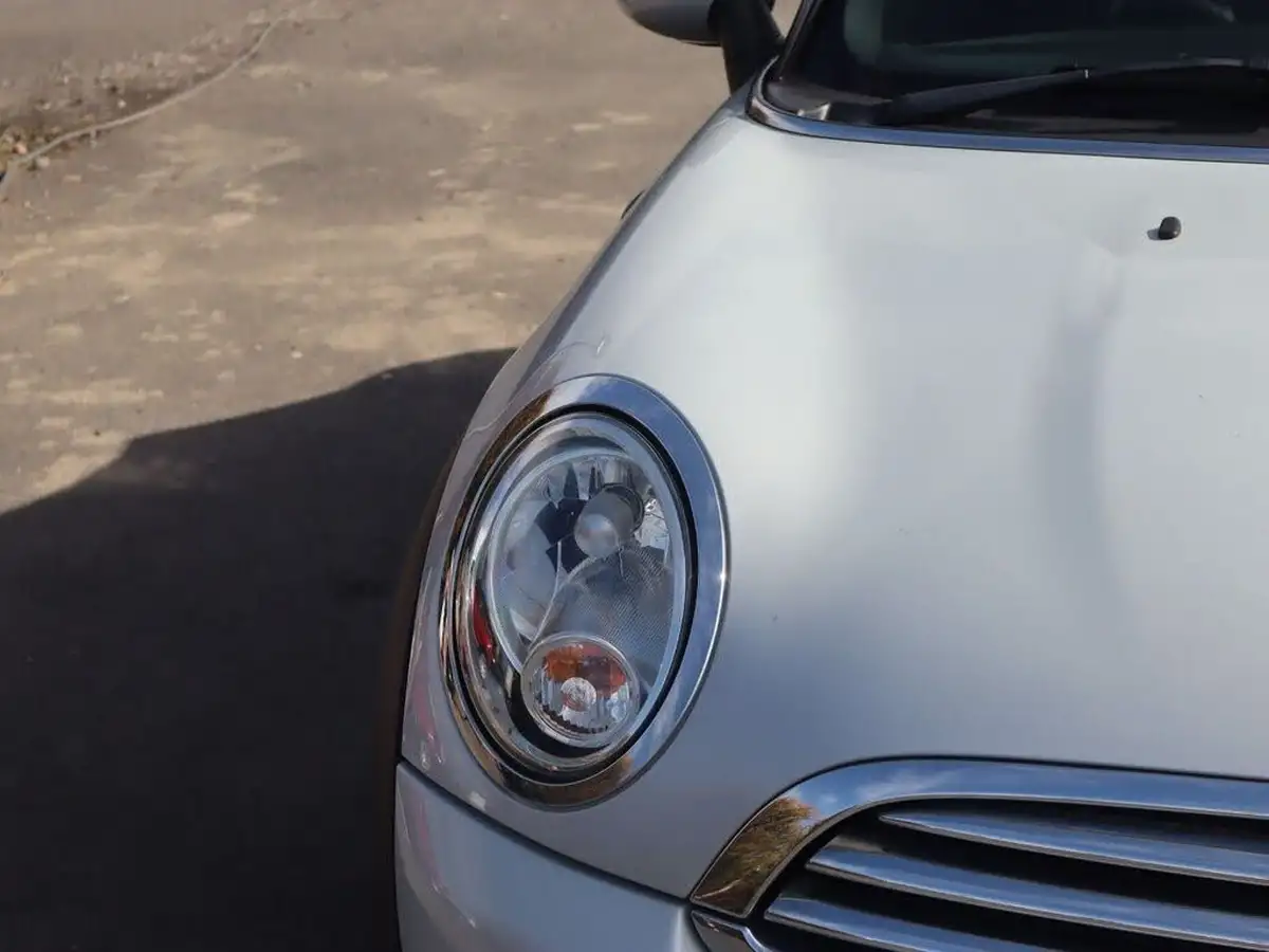 2014-mini-cooper-16-cooper-122bhp-convertible-2d-big-13