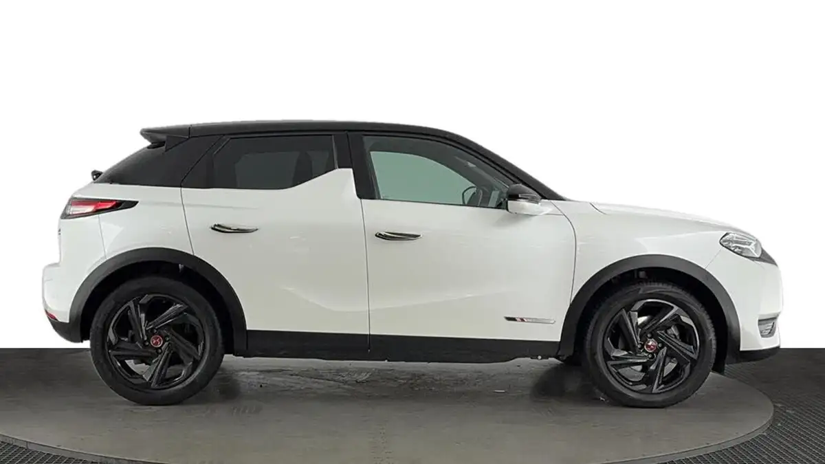 2021-ds-ds-3-crossback-e-tense-performance-line-big-2