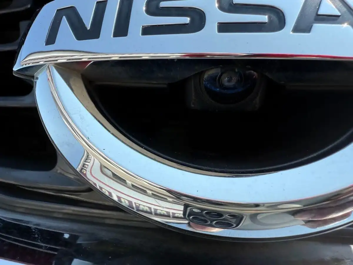 2015-nissan-juke-12-tekna-big-44