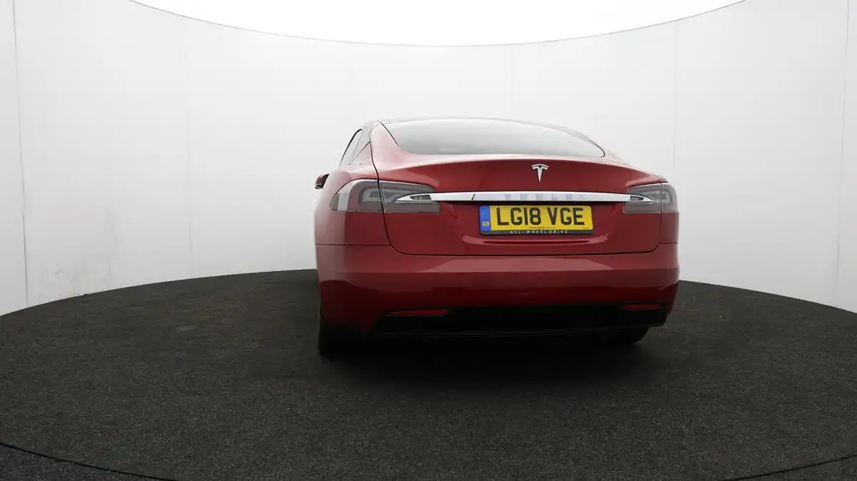 2018-tesla-model-s-e-100d-big-32