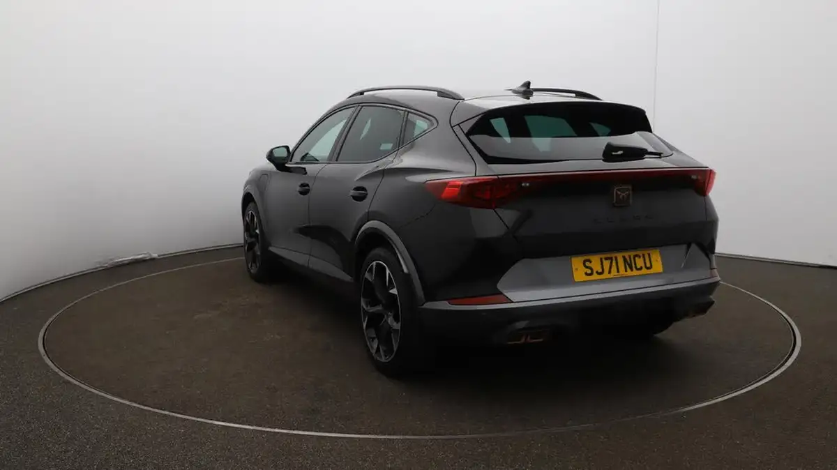 2021-cupra-formentor-14-e-hybrid-vz1-big-52