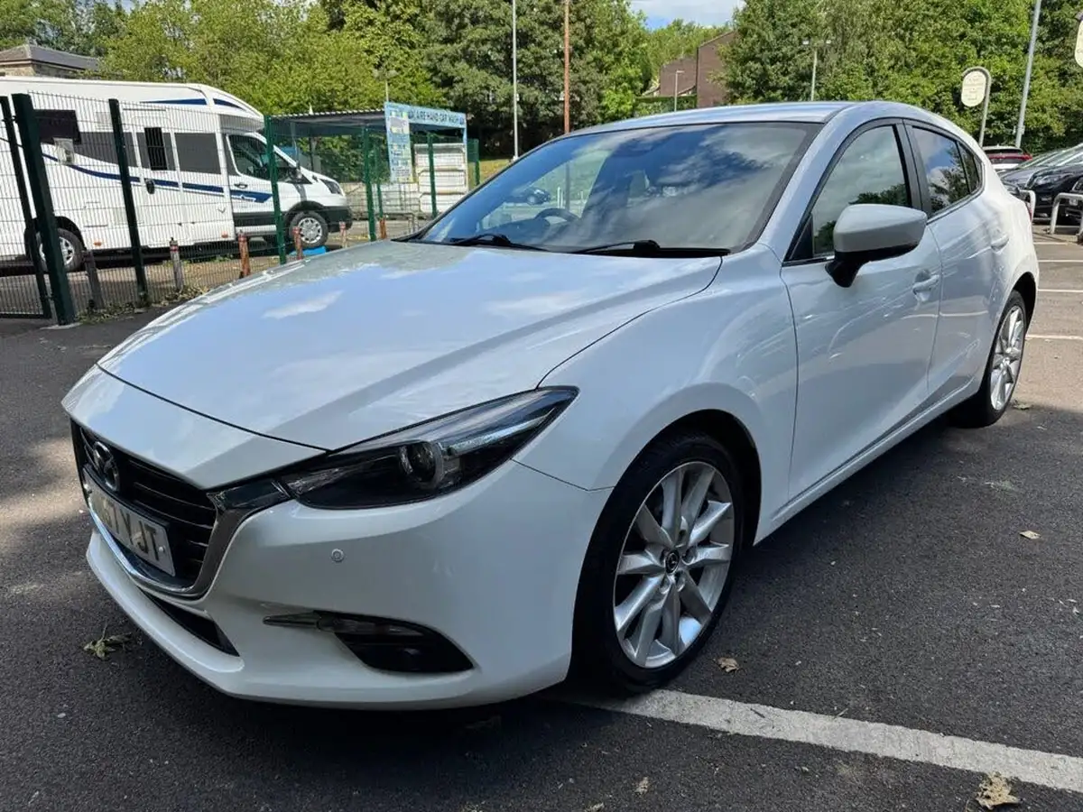 2017-mazda-mazda3-22td-sport-nav-hatchback-5d-big-9