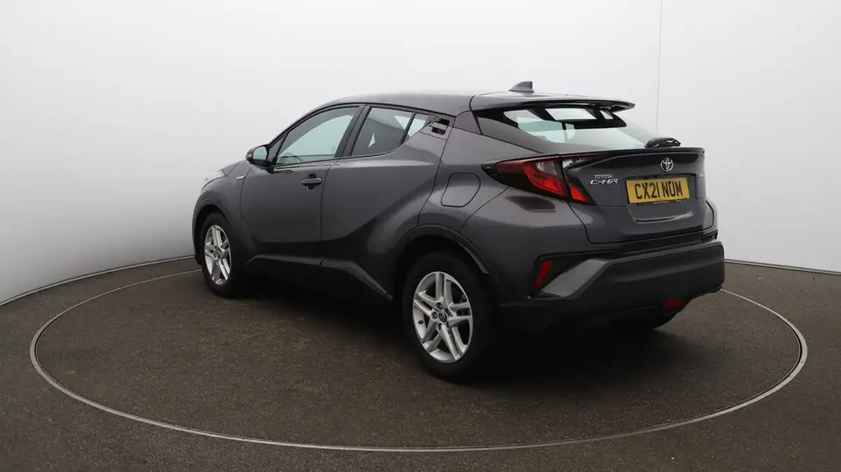 2021-toyota-c-hr-18-vvt-i-icon-big-62