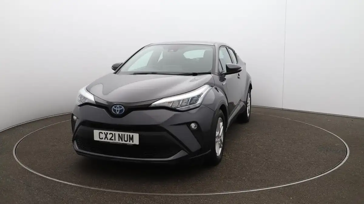 2021-toyota-c-hr-18-vvt-i-icon-big-38