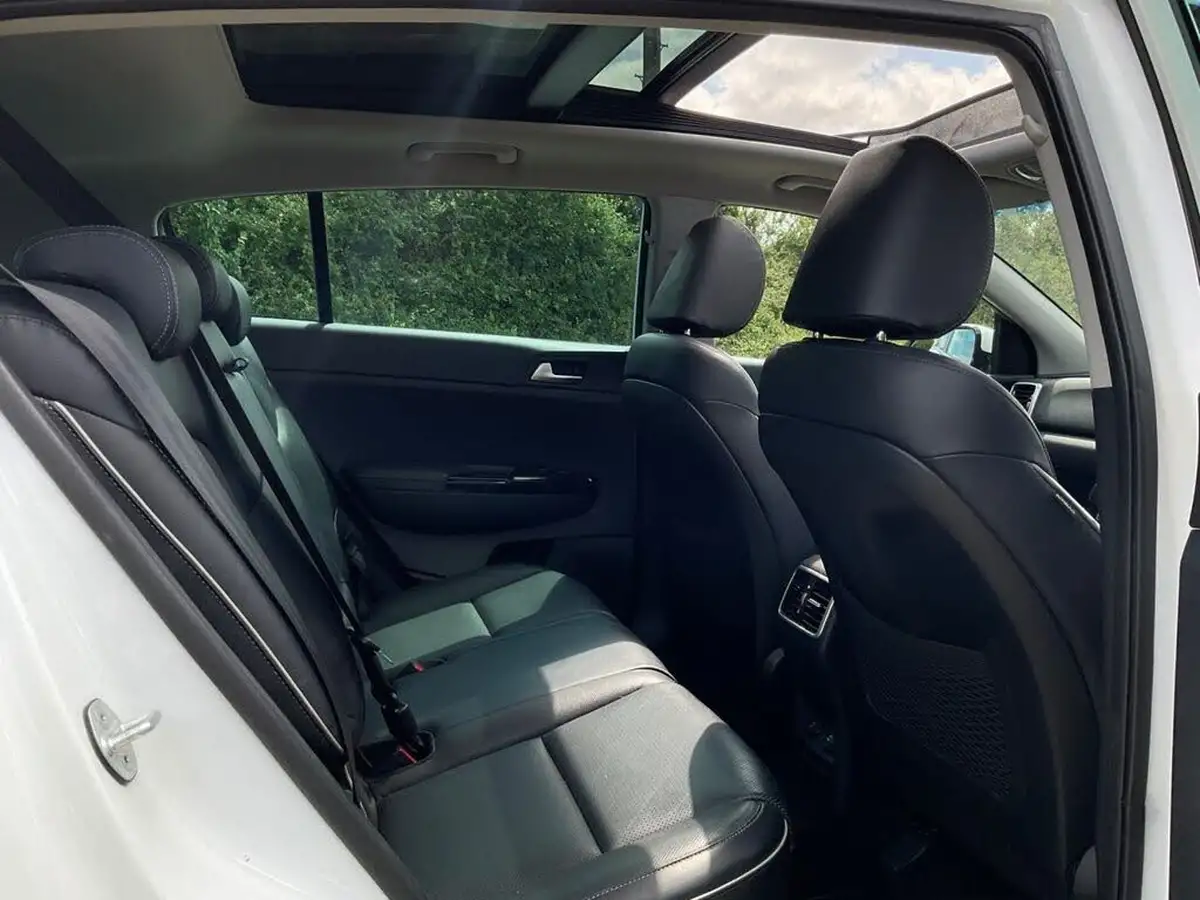 2018-kia-sportage-16-t-gdi-4-big-25