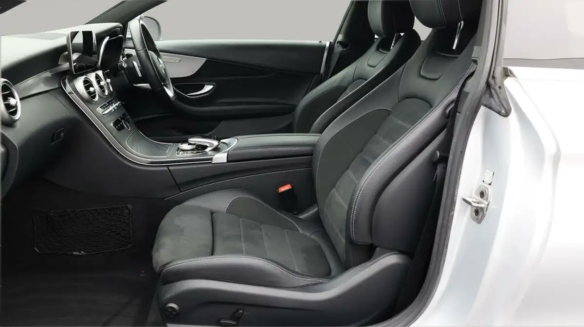 2019-mercedes-benz-c-class-15-c200-amg-line-premiumss-coupe-2d-big-14
