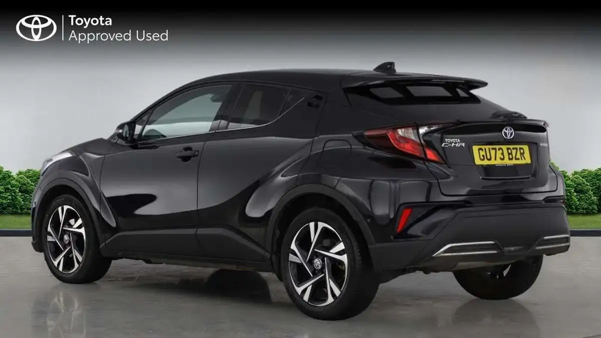 2023-toyota-c-hr-20-vvt-i-design-big-6