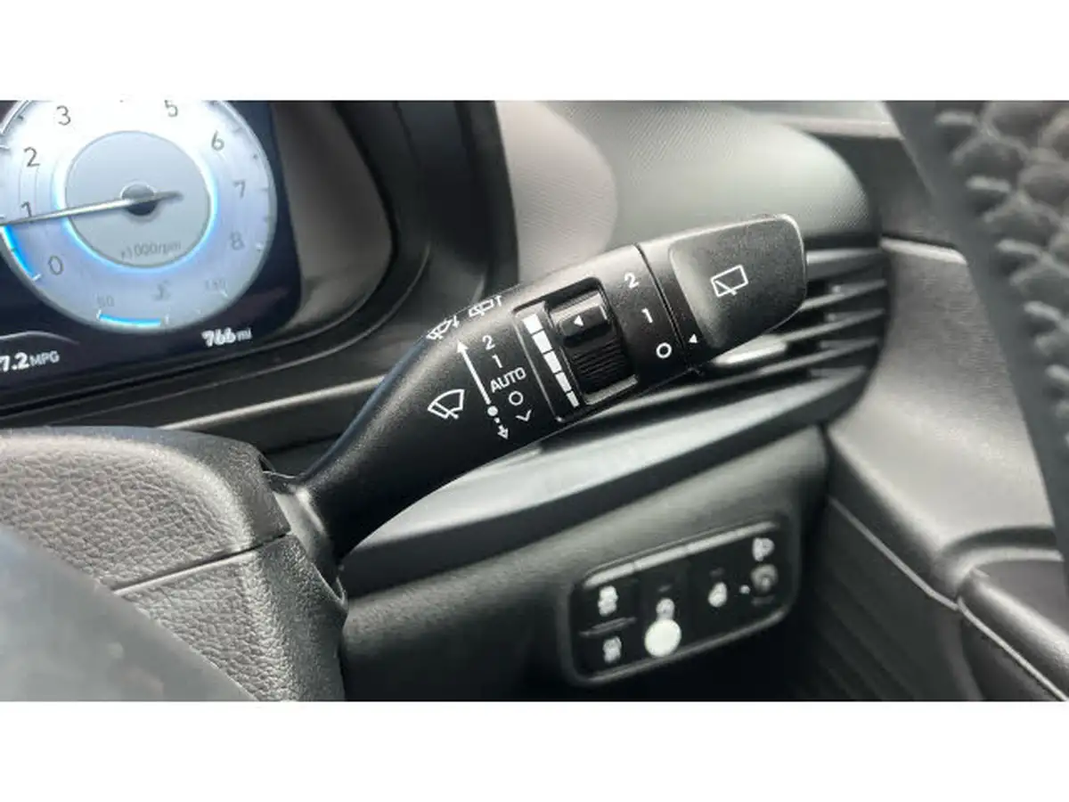 2024-hyundai-bayon-10-t-gdi-ultimate-100ps-7dct-big-31