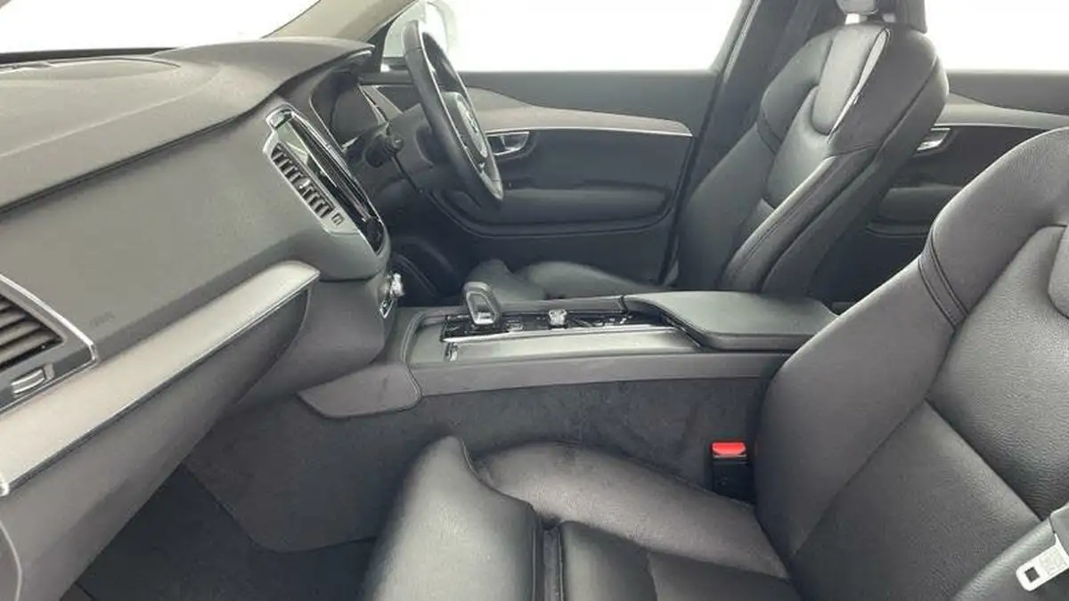 2022-volvo-xc90-20td-b5-momentum-big-38