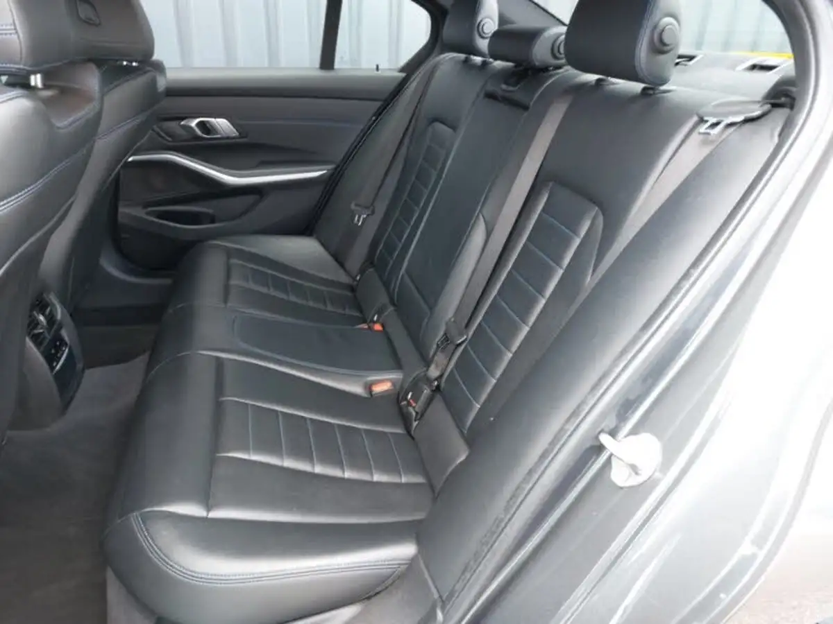 2019-bmw-3-series-20-330e-m-sport-plus-pack-big-5
