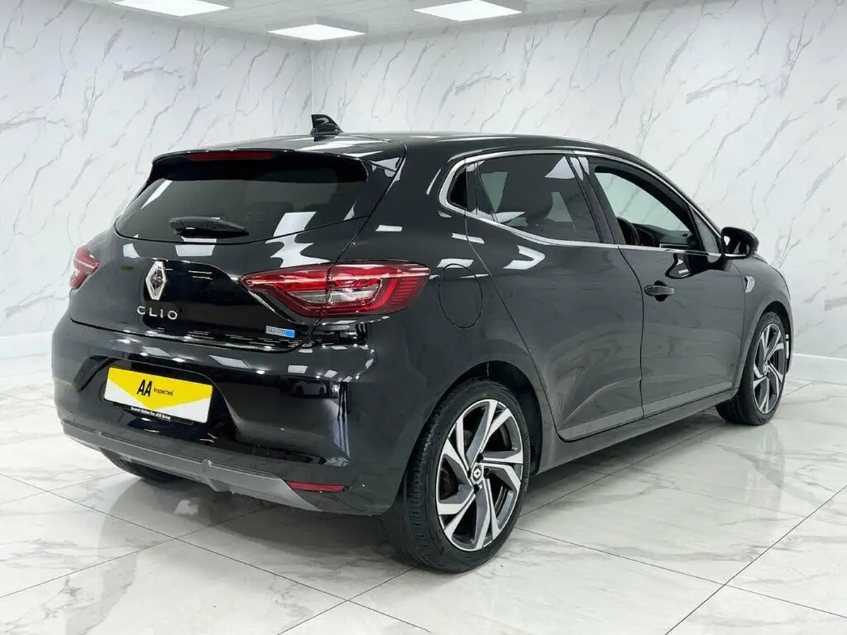 2022-renault-clio-16-rs-line-140ps-rs-line-e-tech-hybrid-big-11