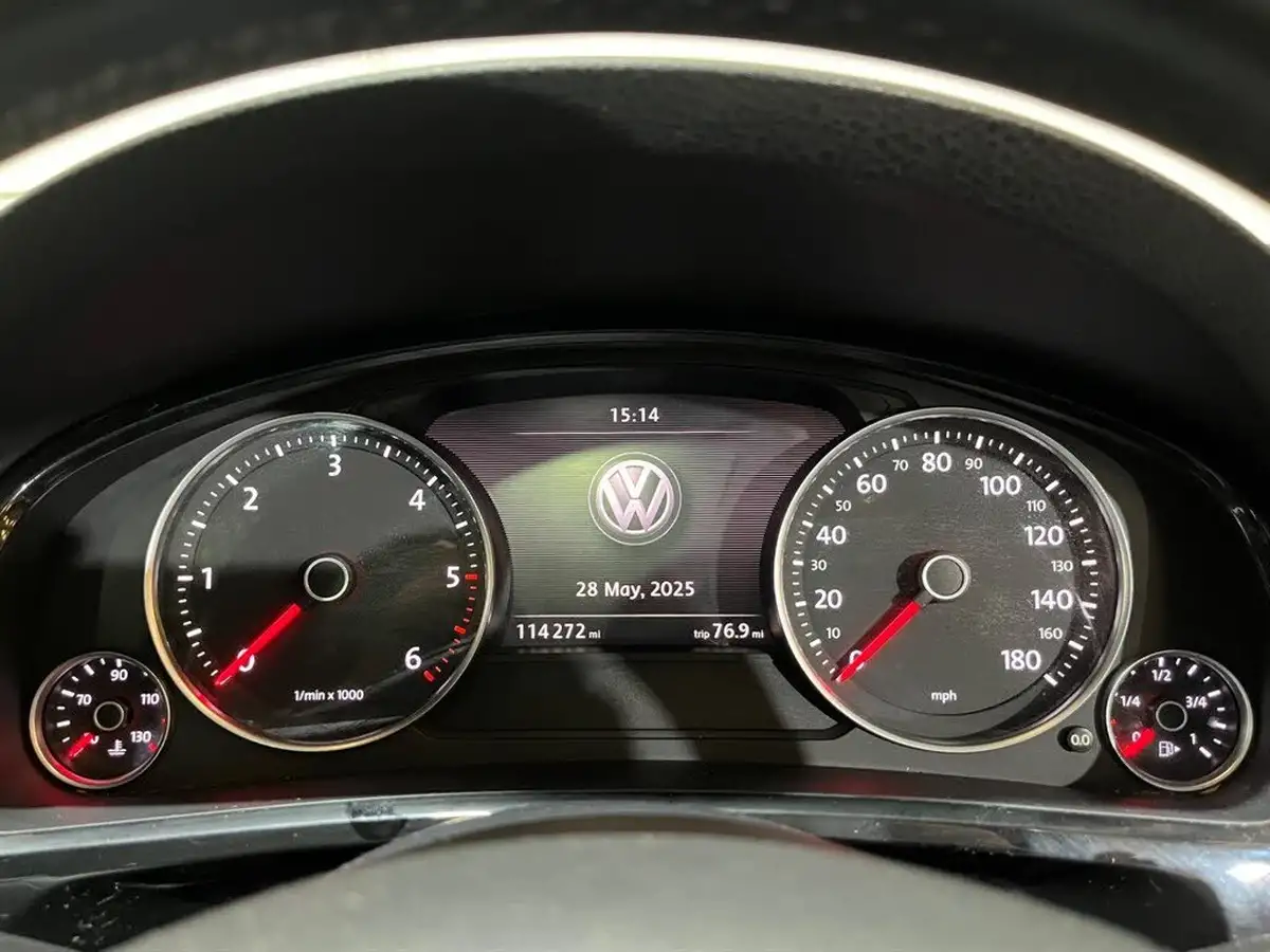2016-volkswagen-touareg-30tdi-r-line-262ps-2967cc-big-4