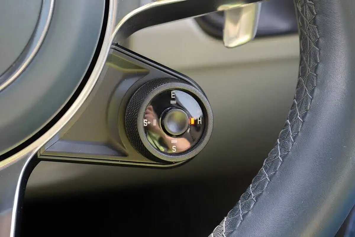 2019-porsche-cayenne-30-v6-e-hybrid-e-hybrid-coupe-big-39