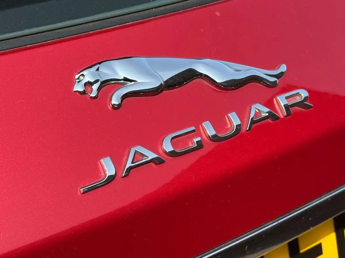 2018-jaguar-xf-20td-prestige-180ps-sportbrake-5d-1999cc-auto-big-21