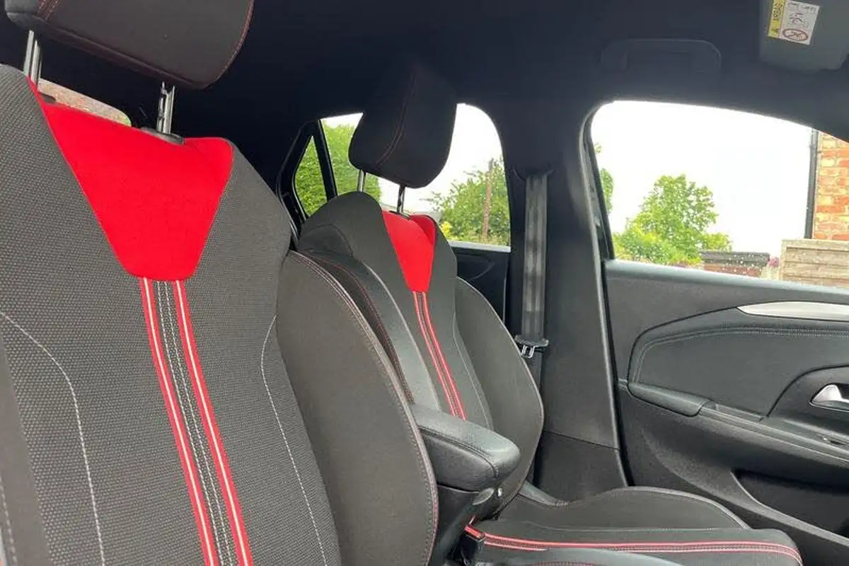 2020-vauxhall-corsa-12-turbo-sri-nav-premium-big-16