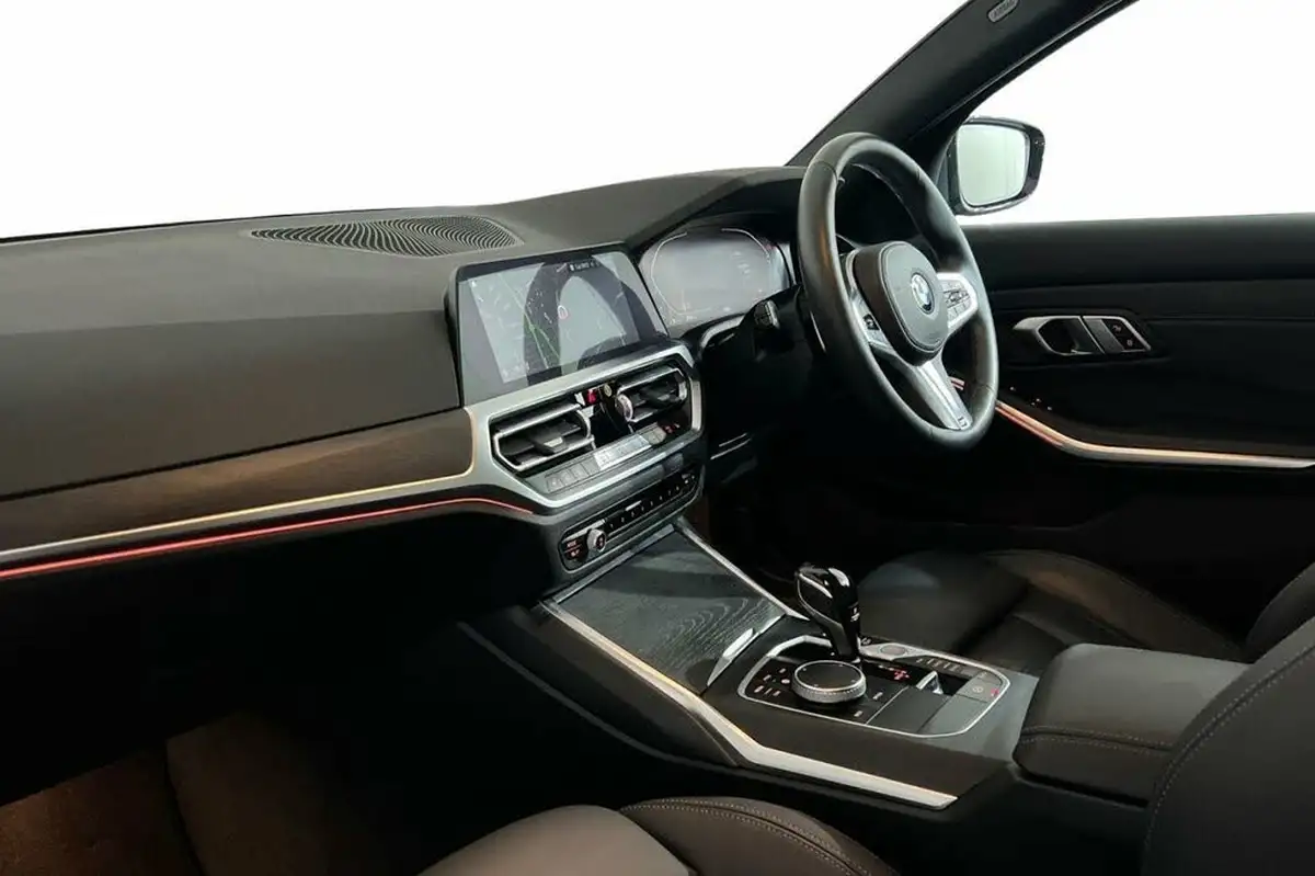 2021-bmw-3-series-20-330i-m-sport-saloon-4d-big-8
