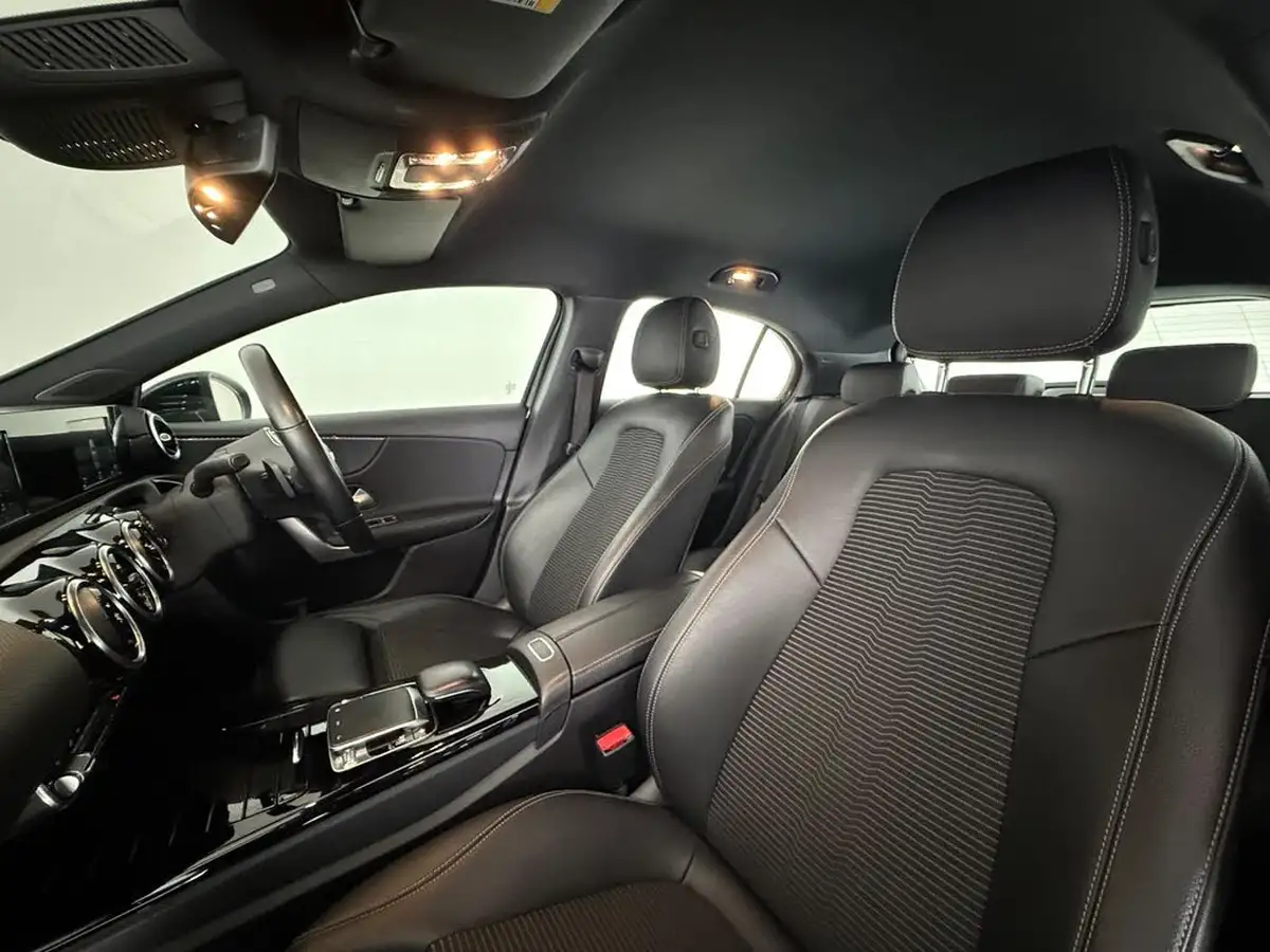 2019-mercedes-benz-a-class-15d-a180d-sport-hatchback-5d-7g-dct-big-14