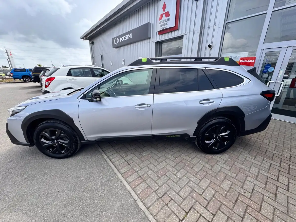 2023-subaru-outback-25i-field-big-1