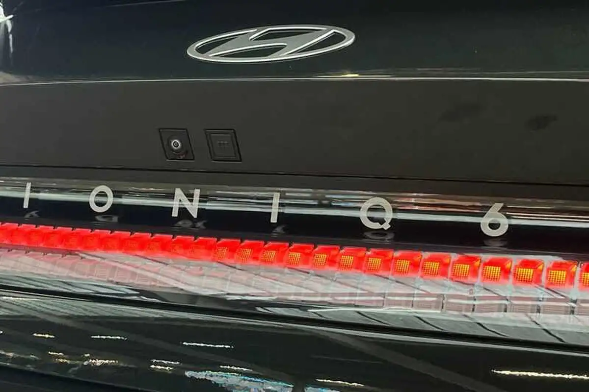 2024-hyundai-ioniq-6-e-ultimate-325ps-dual-motor-awd-big-29