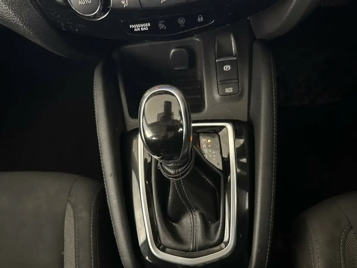 2019-nissan-qashqai-15dci-acenta-premium-17in-alloys-dct-big-30