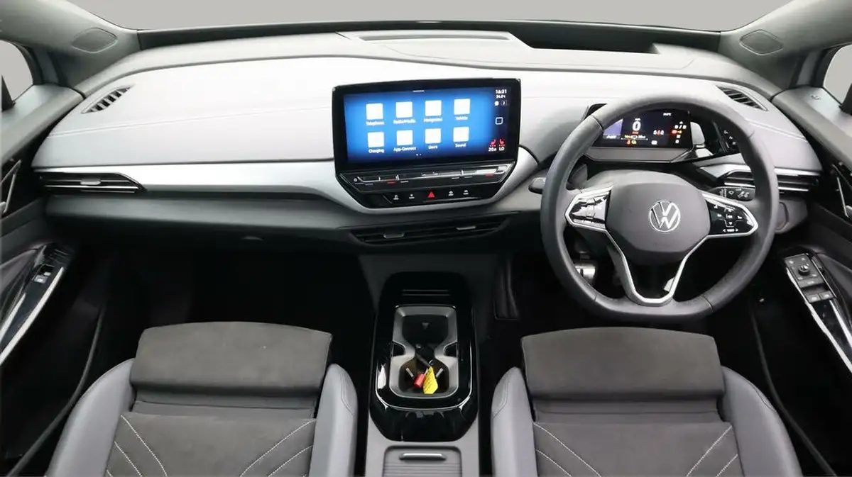 2023-volkswagen-id5-e-tech-174ps-big-13
