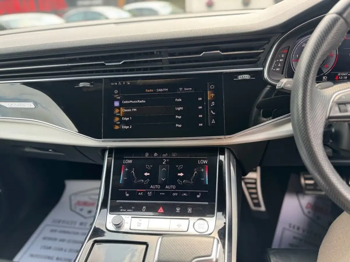 2019-audi-q8-30-50-tdi-s-line-big-18
