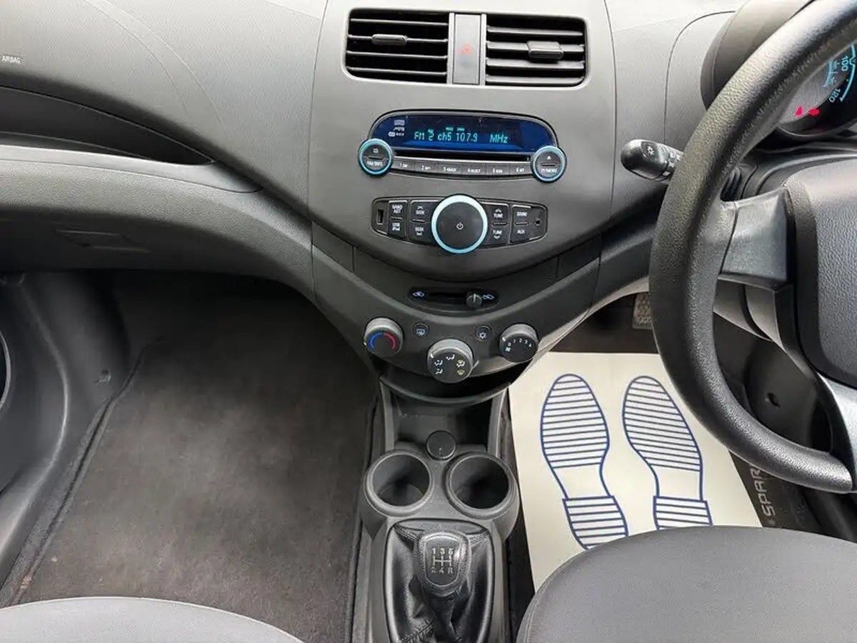 2011-chevrolet-spark-10-big-23