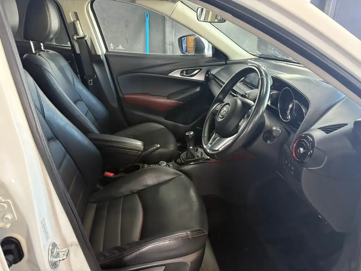 2015-mazda-cx-3-20-sport-nav-150ps-awdss-big-8