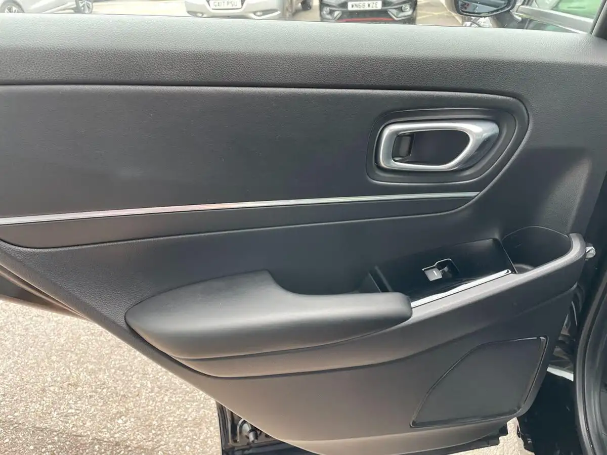 2024-honda-hr-v-15-i-mmd-advance-big-56