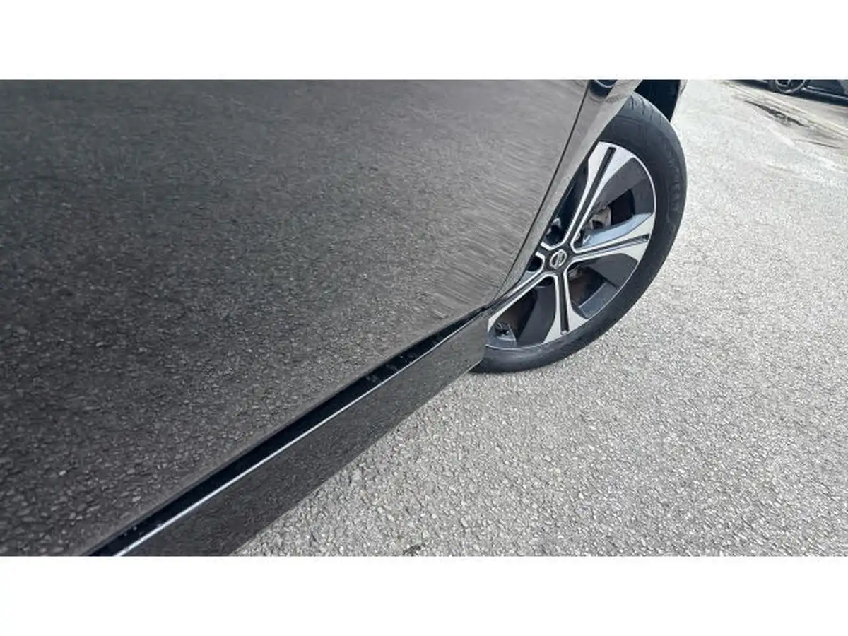 2022-nissan-leaf-e-tekna-big-22