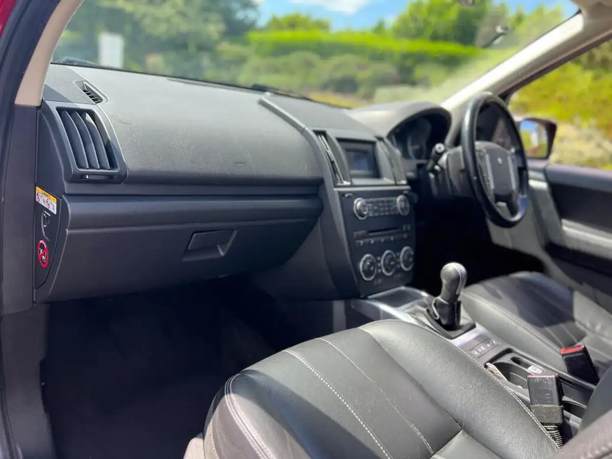 2014-land-rover-freelander-2-22td4-gs-big-4