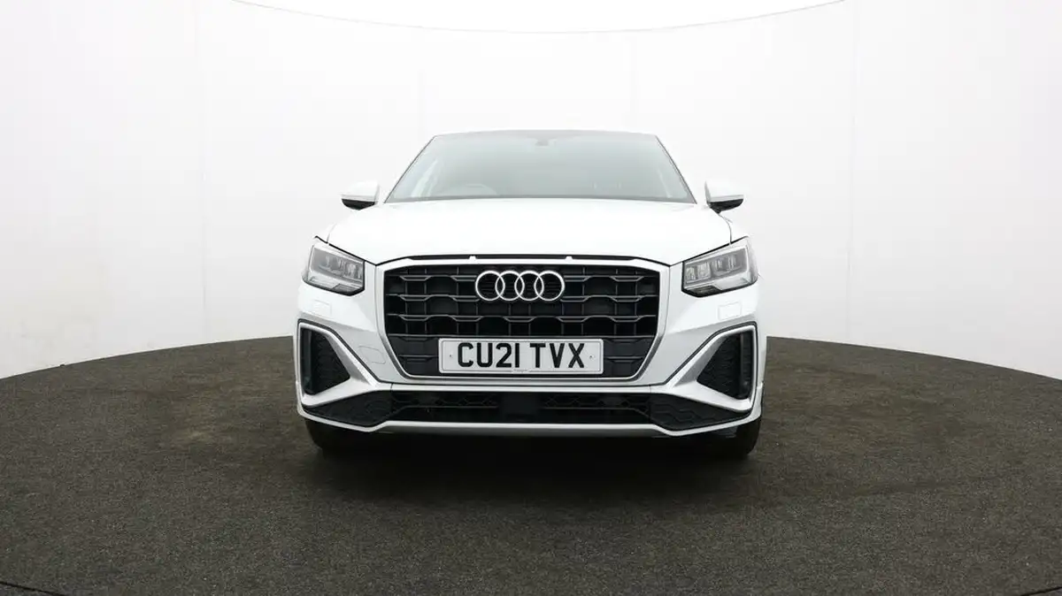 2021-audi-q2-10-30-tfsi-s-line-big-55