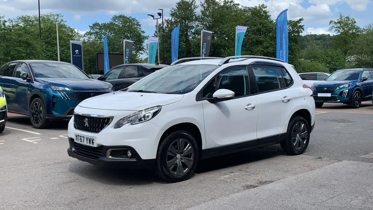 2017-peugeot-2008-suv-12-puretech-active-82bhp-big-6