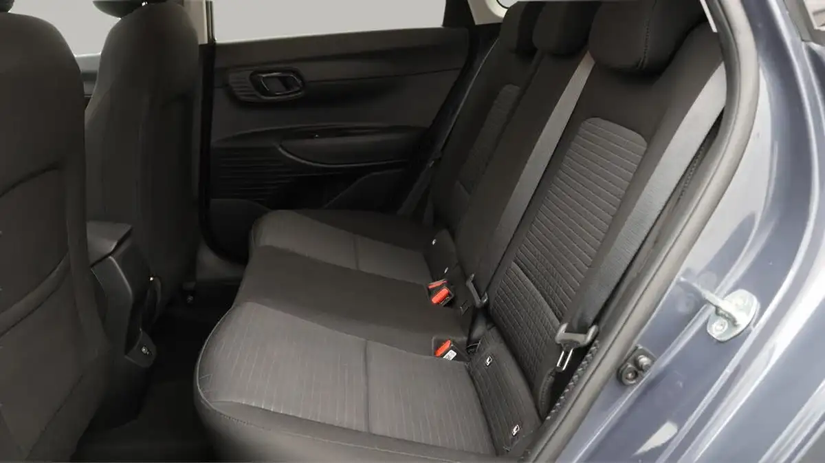 2022-hyundai-i20-10-t-gdi-premium-eclutch-imt-big-16