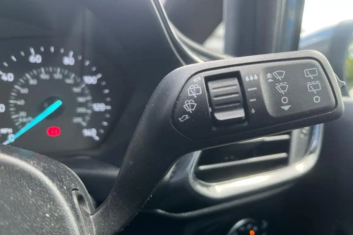 2020-ford-fiesta-10t-st-line-edition-155ps-hybrid-mhev-5d-big-14