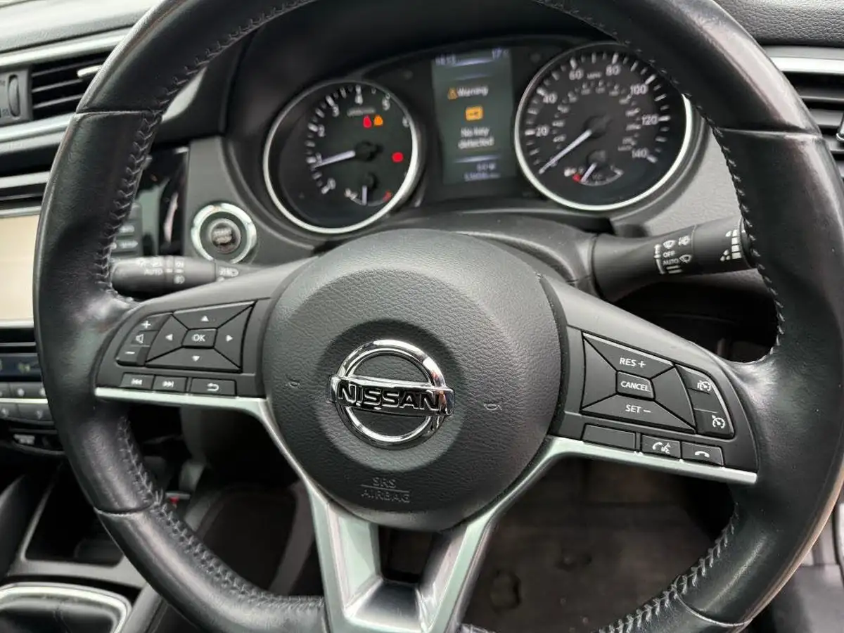 2018-nissan-qashqai-12-dig-t-n-connecta-big-18
