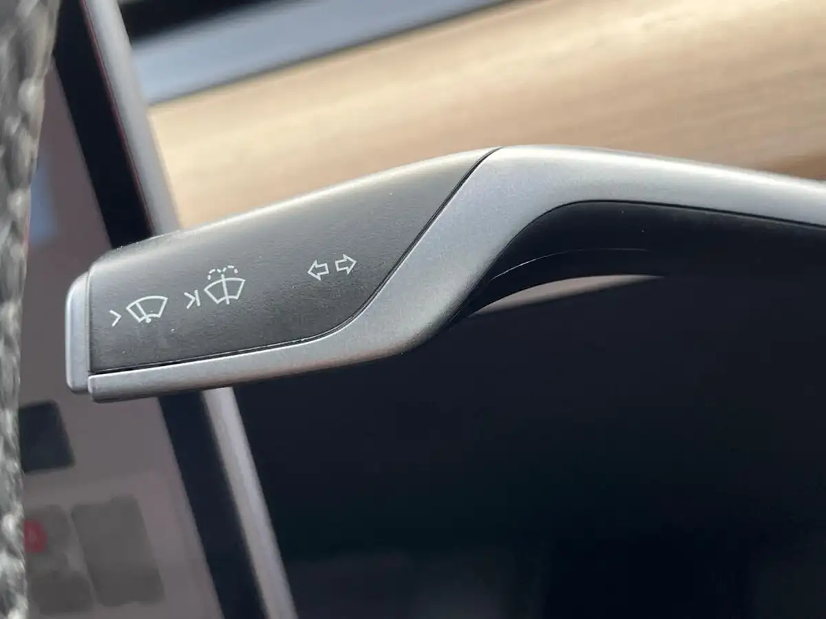 2021-tesla-model-3-e-long-range-4x4-big-26