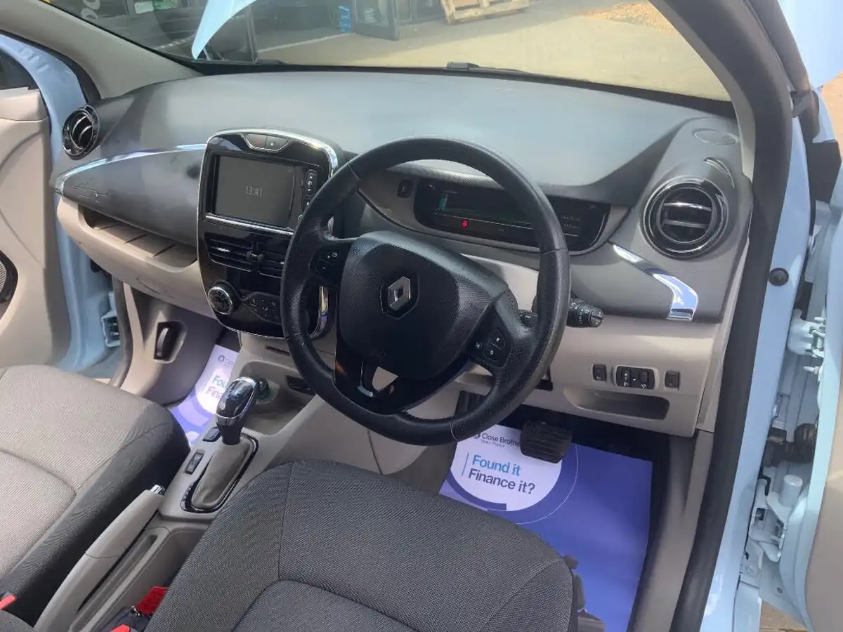 2016-renault-zoe-e-dynamique-nav-88bhp-big-7