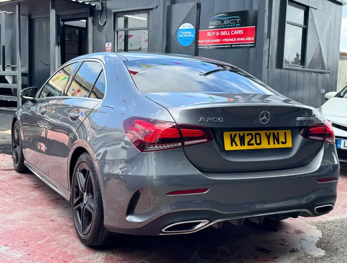 2020-mercedes-benz-a-class-13-a200-amg-line-executive-saloon-4d-7g-dct-big-28