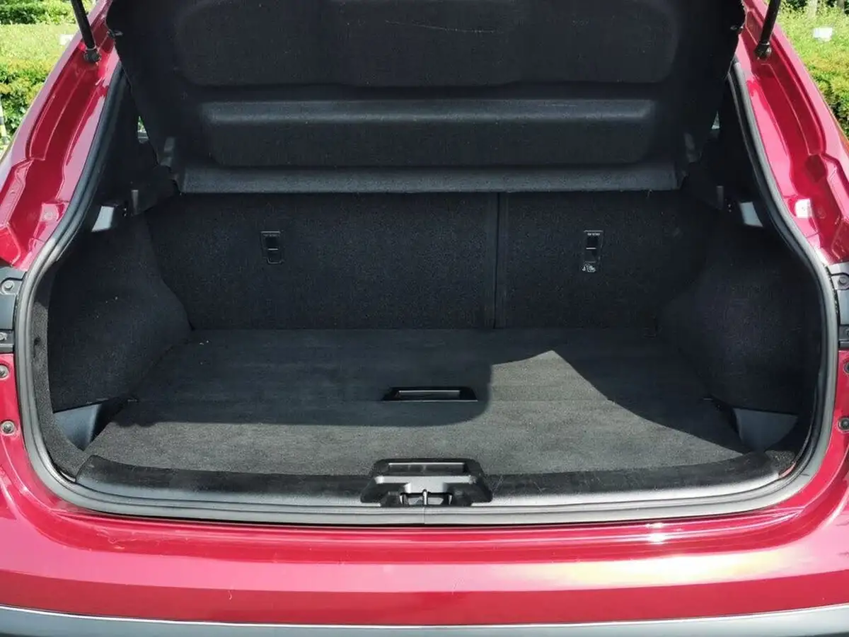 2014-nissan-qashqai-12-acenta-smart-vision-pack-big-16
