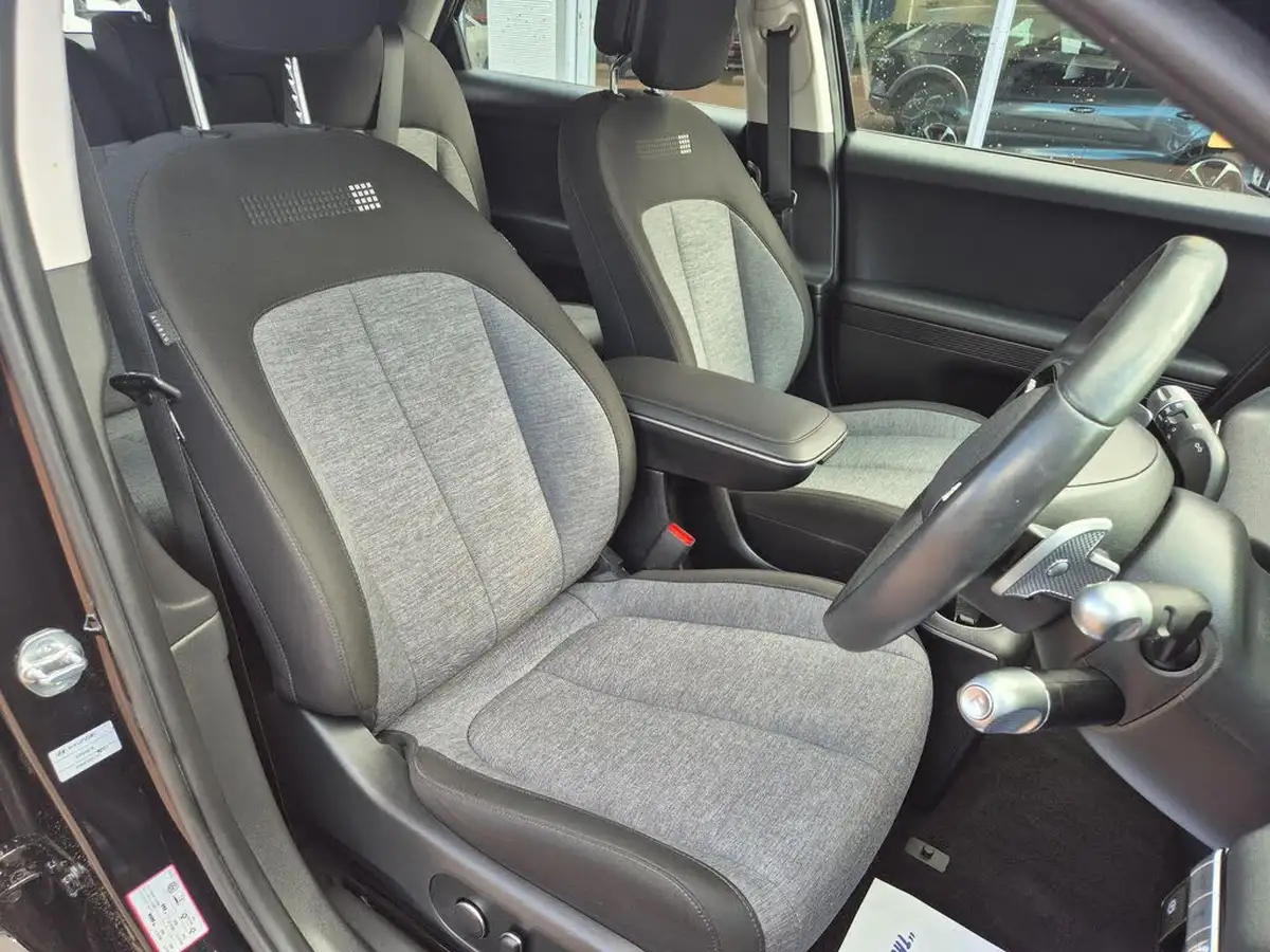 2023-hyundai-ioniq-5-e-premium-170ps-58kwh-rwd-big-16
