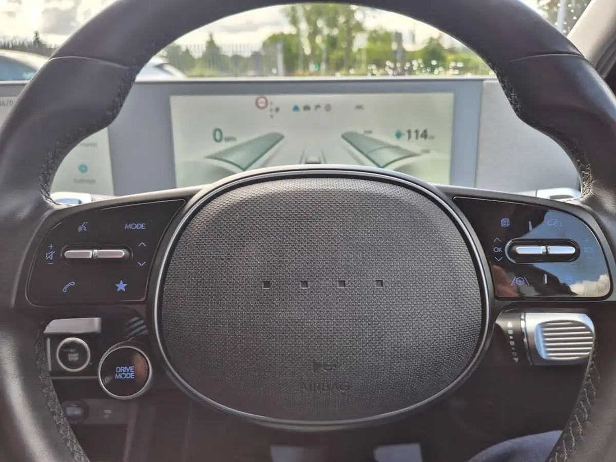 2023-hyundai-ioniq-5-e-premium-170ps-58kwh-rwd-big-40