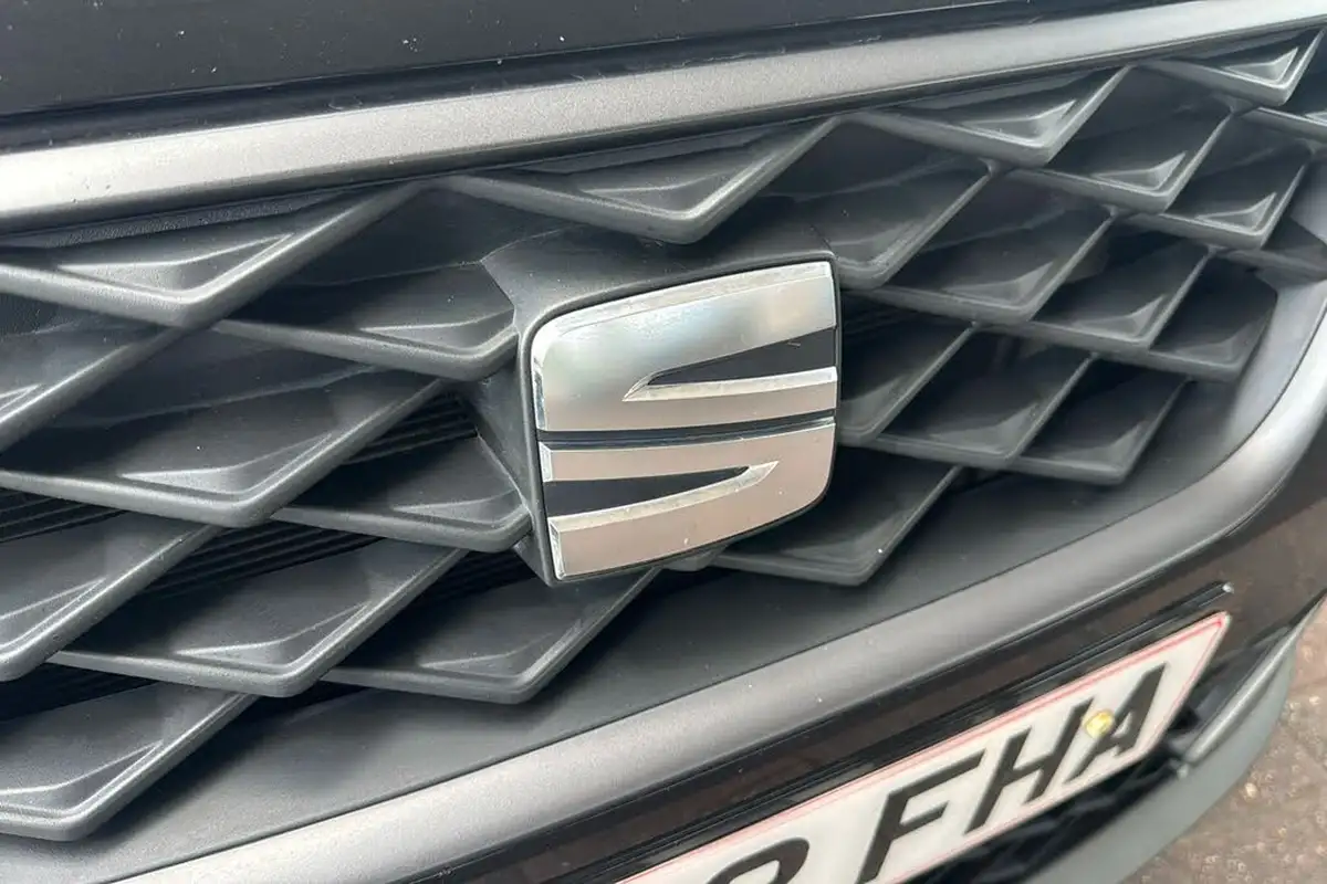 2022-seat-arona-10-tsi-fr-sport-big-22