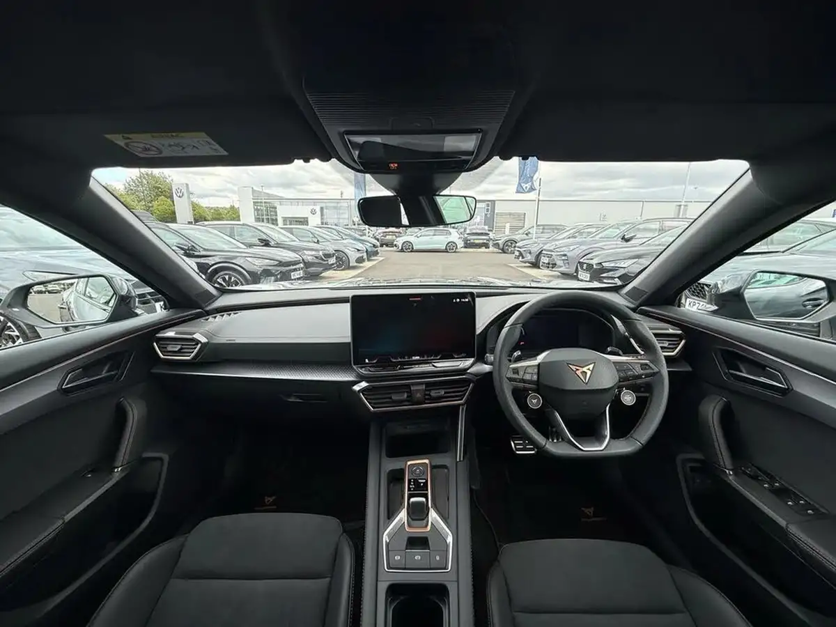 2025-cupra-formentor-15-e-hybrid-v2-big-33
