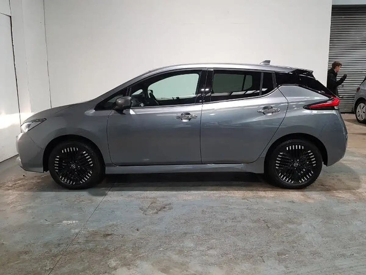 2022-nissan-leaf-e-e-n-connecta-59kwh-big-3