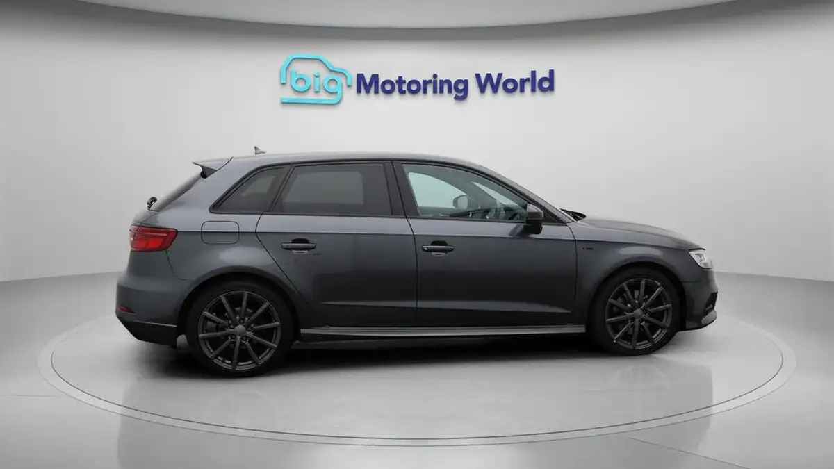 2017-audi-a3-20-tdi-quattro-black-edition-184ps-sportback-5d-s-tronic-big-8