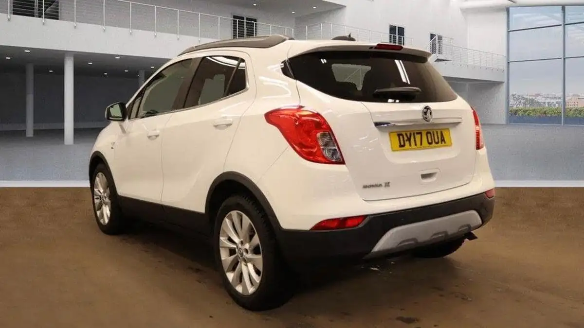 2017-vauxhall-mokka-x-16-elite-big-4