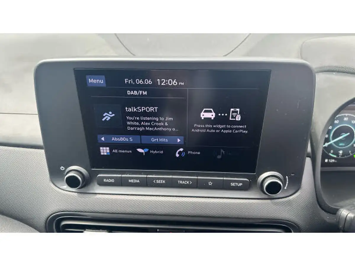 2022-hyundai-kona-16-gdi-se-connect-big-11