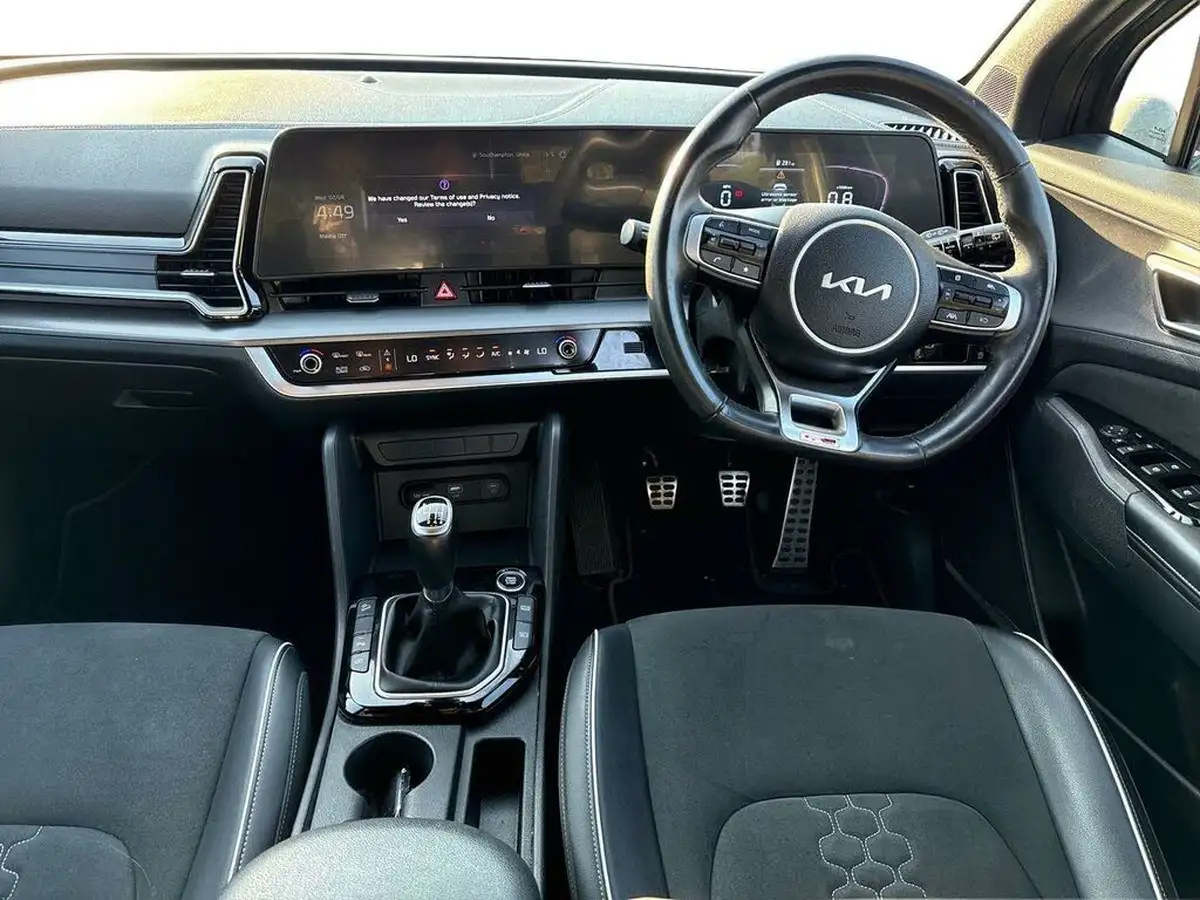 2022-kia-sportage-16-t-gdi-gt-line-148bhp-1598cc-big-9