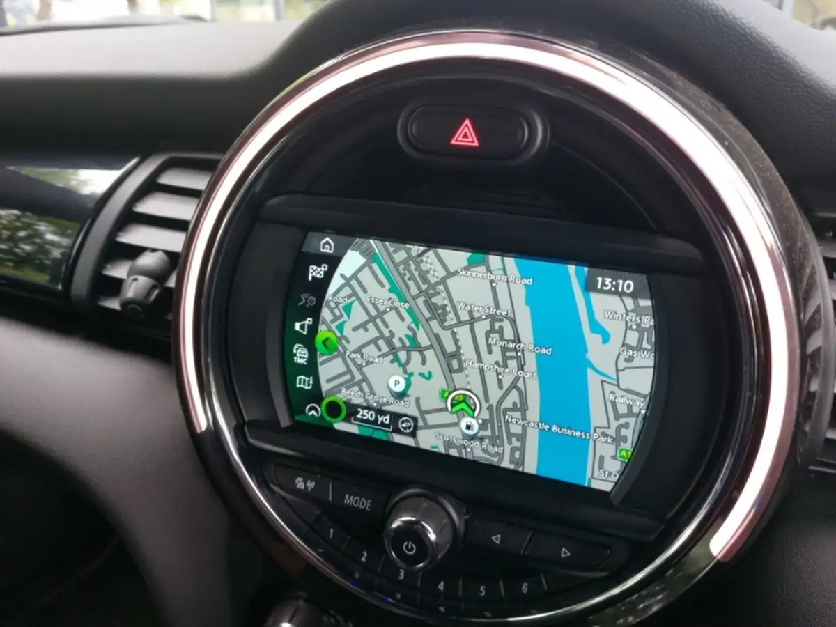 2019-mini-cooper-20-john-cooper-works-comfortnav-hatchback-3d-auto-big-10